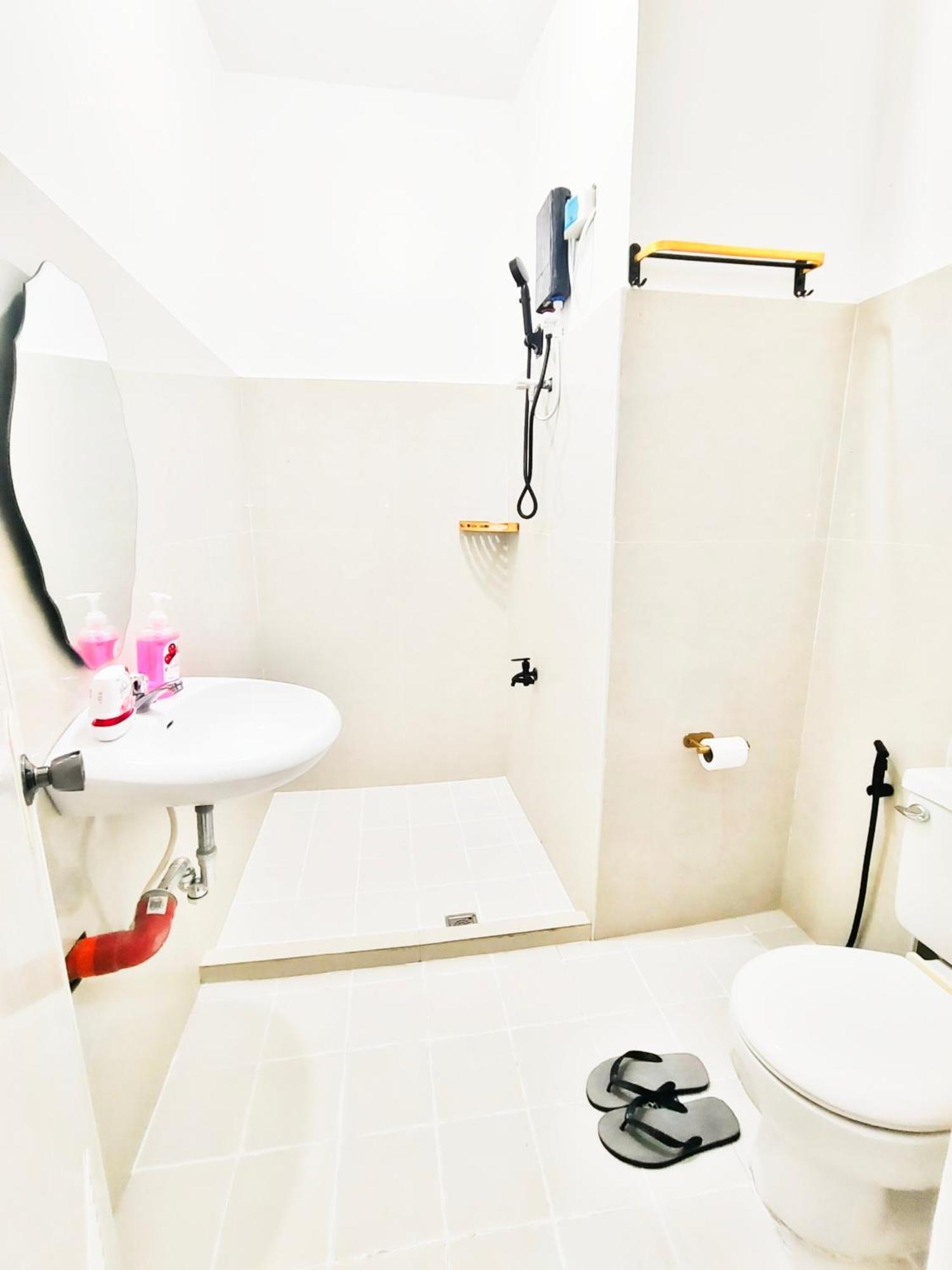 Mactan Airport Hostel At Aashvi Cozy Cabin Lapu-Lapu City Luaran gambar